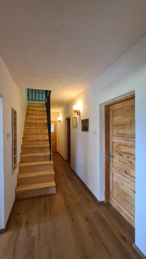 Forestside House Gacka With Relax Area Sinac Exteriér fotografie